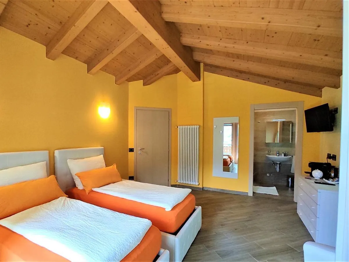B&B Il Germoglio Castione Andevenno Bed & Breakfast