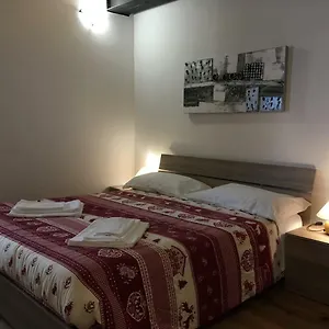 Antica Casa Nella , Venas Italia